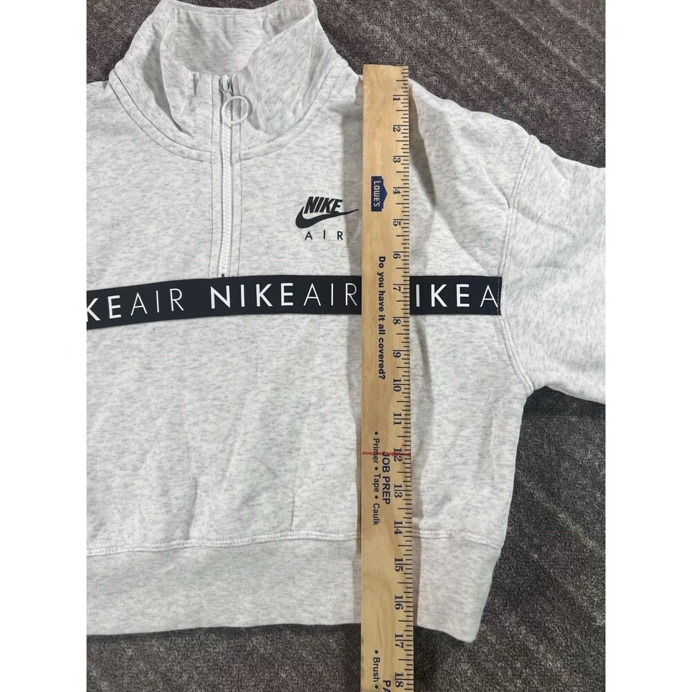 Nike Air Women’s 1/2 Zip Long Sleeve Gray Crop Top CV8578-051 Size Small - Picture 2 of 12